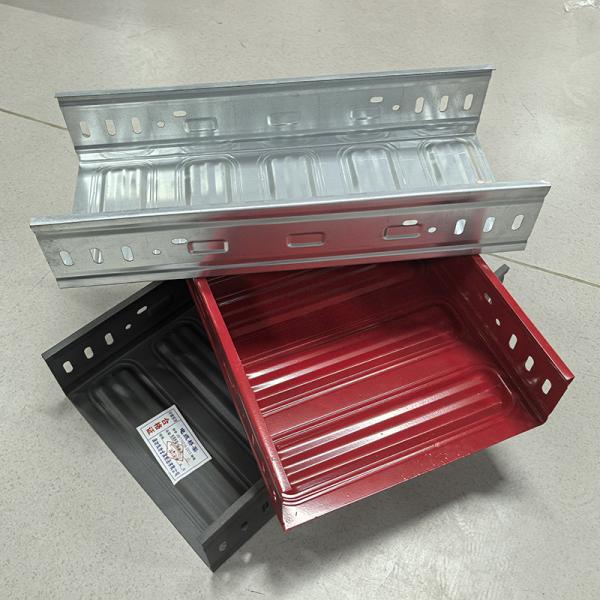 Customizable Length Galvanized Steel Solid Bottom Cable Tray 50mm - 300mm / Metal Wire Trough