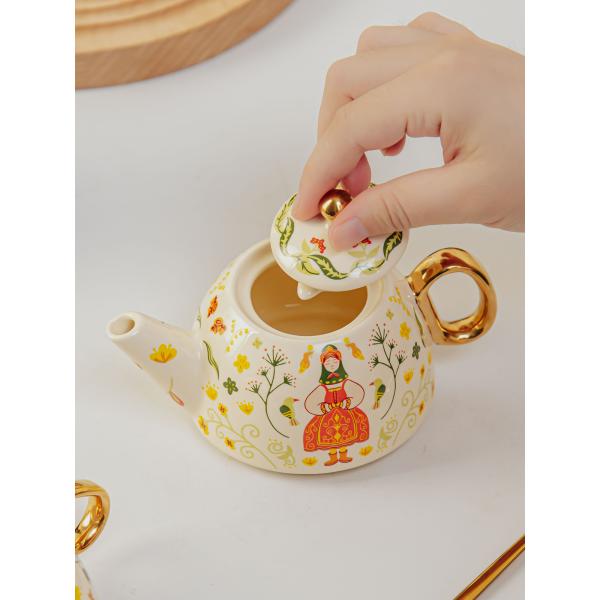 Single Teapot And Cup Set Porcelain Individual Tea Set With Wedding Gift Cup And Saucer