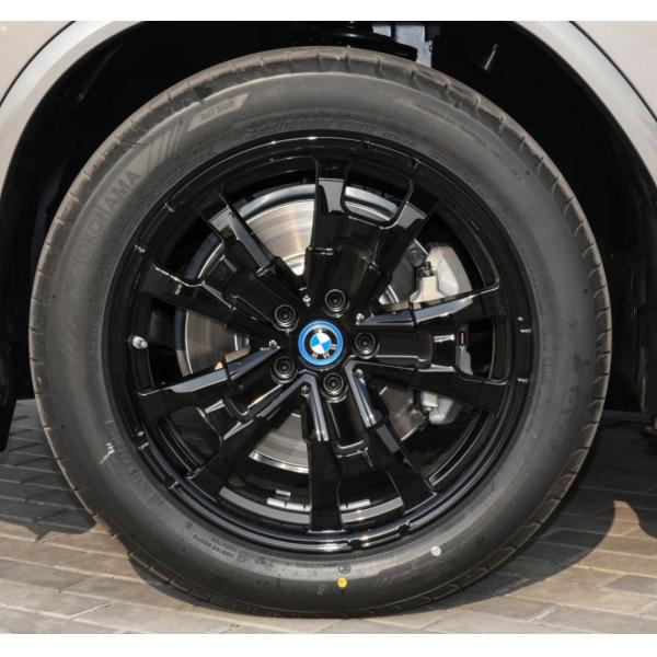 BMW IX3 2022 Ведущая модель Средний внедорожник Электрический 5-дверный 5-местный Новый