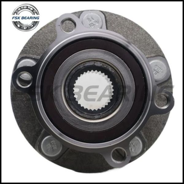 China Brand KD35-33-04XC KD35-33-04XD Front Wheel Hub Unit Compatible With Mazda