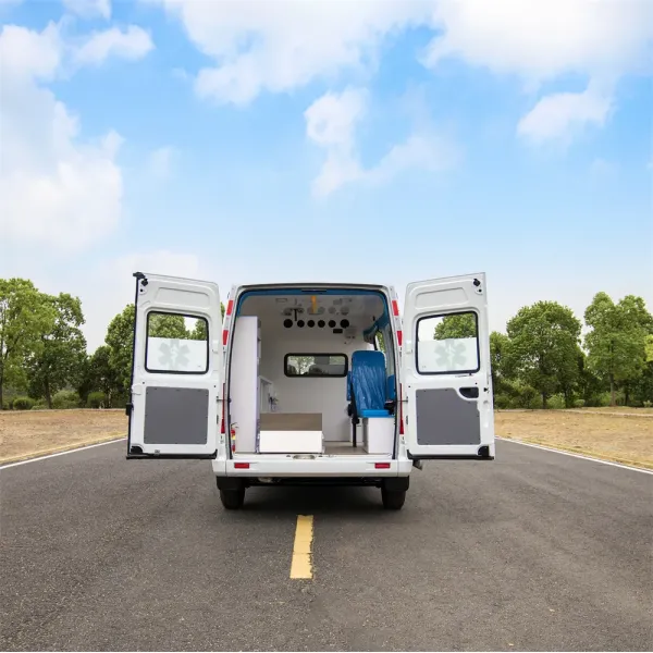 China's Exports Left Hand or Right Hand Drive Ambulance