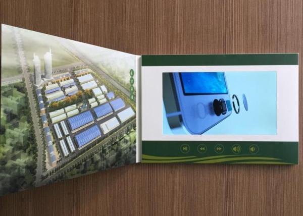 Carte d'invitation vidéo en couverture dure Commercial avec batterie rechargeable