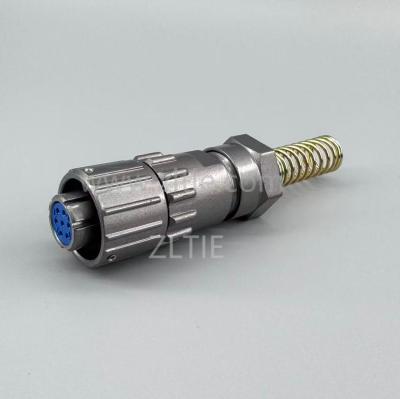 FQ14 Series 7-Pin Straight Wire Spring Female Plug