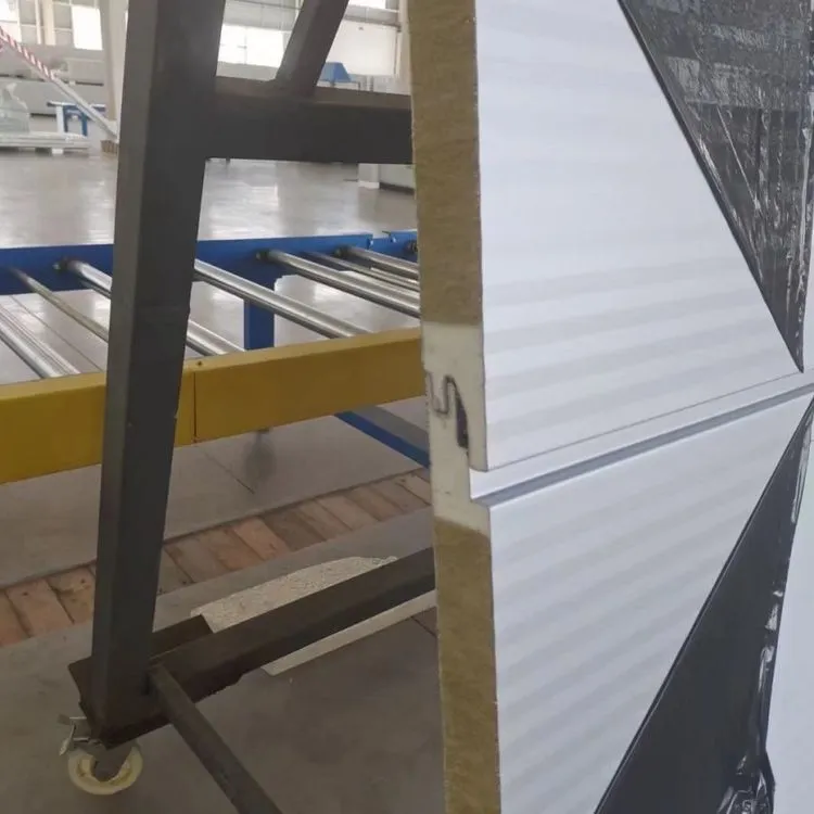 Prefabricated High Quality Color Coated Sandwich Panlegalvanized Steel Glass Wool Panel