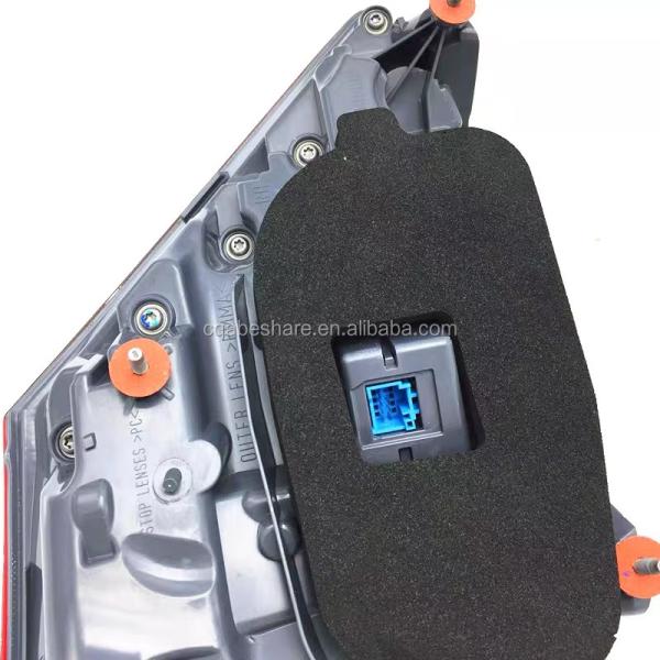 Lumières arrière pour Mercedes Benz W213 E Classe 2016