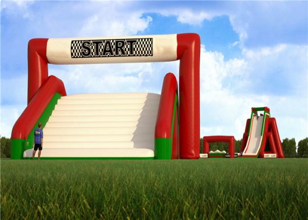 Movimento fácil dos módulos infláveis gigantes da massa do divertimento 5K conveniente para grande Palyground