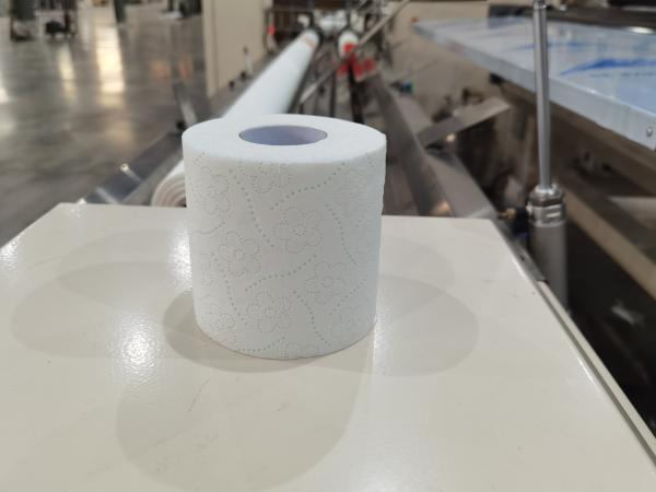 ビジネス小型ラミネーション トイレットペーパーロール製造機生産ライン、半自動包装機付き