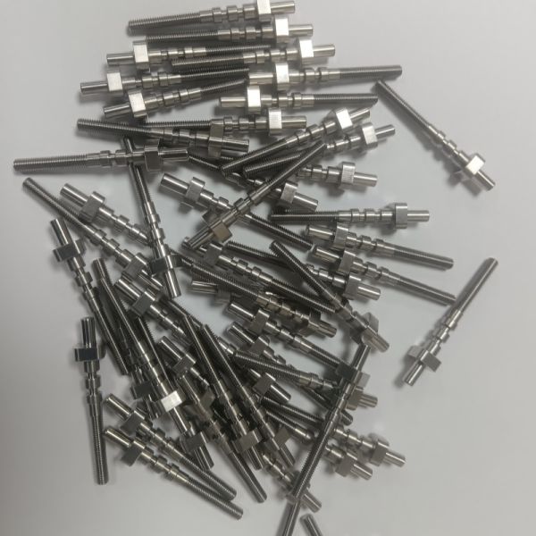 304 Stainless Steel CNC Milled Long Shaft Precision Threaded Rod for Medical Devices