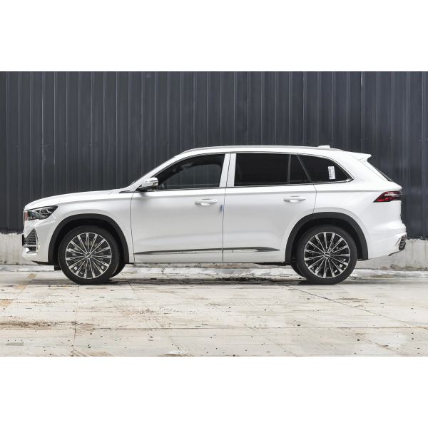 2025 Geely Xingyue L 5-Seater High-Efficiency Light Fabric Automatic Manual 2.0T New SUV Gasoline Car