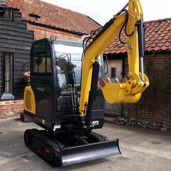 8.2kw Hydraulic Crawler Excavator Compact Flexible Low Fuel Consumption