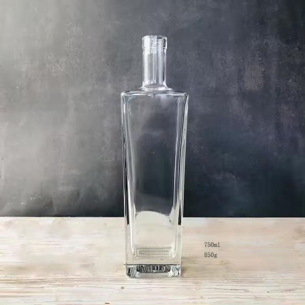 Elegante design Botella de vidro de 750 ml de licor com amostra fornecida e material de base de vidro