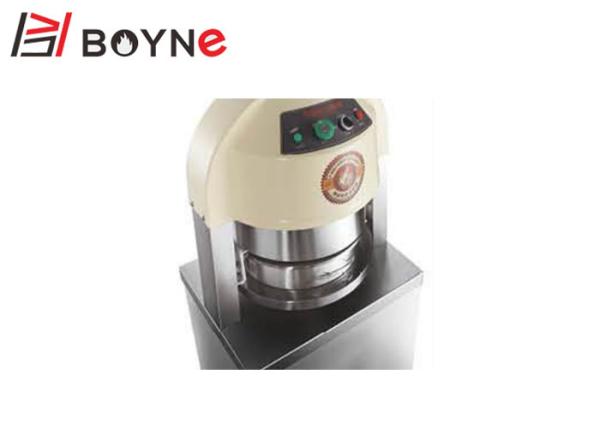 Massa industrial do equipamento de processamento da padaria que divide 3 placas de formação 30-180g