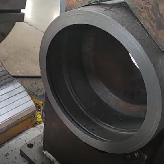 Three-sided CNC Boring And Milling Machine For Machining CNC Muffler Check Valves