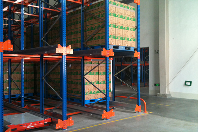 Automatic Radio Shuttle Pallet Racking System 1500kg Warehouse Storage Pallet Shuttle Rack warehouse rack shuttle automatic shuttle rack four way shuttle rack,