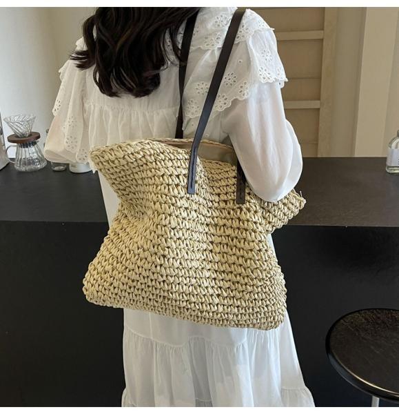 High Quality Wholesale Women'S Summer Crochet Raffia Straw Bag Handmade Designer Open Shoulder Bag Crochet Beach Bag for Women Summer Beach Totes Bag Women Crochet Purses Rattan Earrings