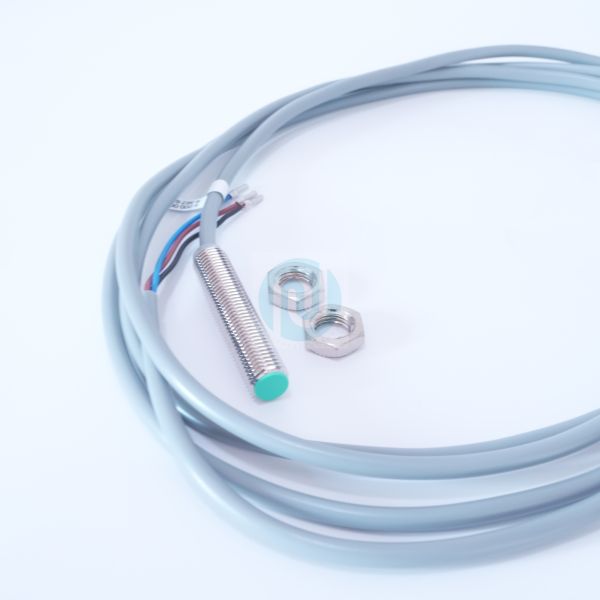 306085 Inductor Proximity Switch PNP NO M8 - Range 2 for Q80 Cutter Parts