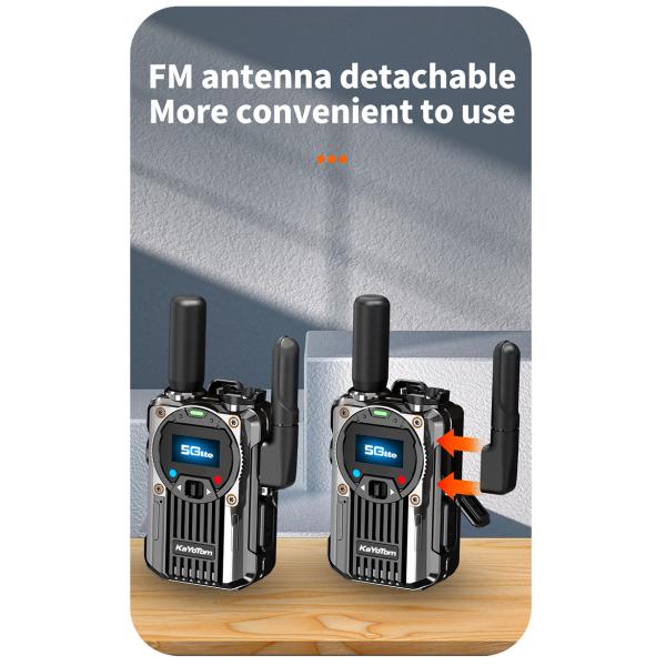 4G POC Zinc Alloy Walkie Talkie with FM Radio Function and Exclusive PTT Support