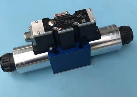 Bosch Rexroth 4WREQ10Q5-75-2X/VBF-24CA60 Direct Operated Proportional Directional Valve