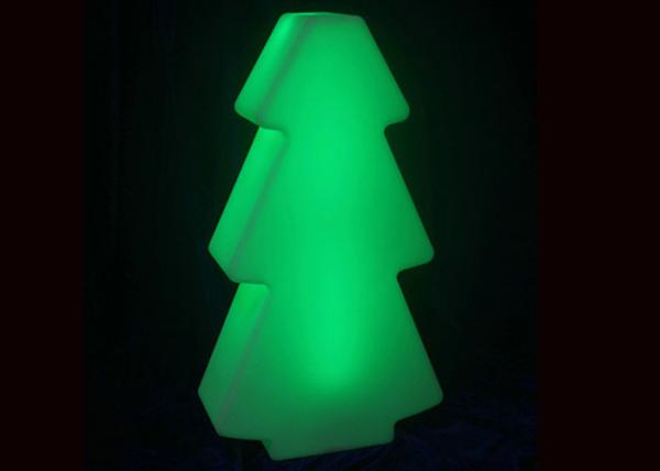 O plástico branco morno conduziu luzes exteriores da árvore de Natal para a decoração da casa da loja