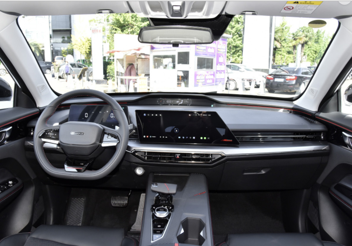 Места 2022 двери 5 модели 5 синего кита 1.5T DCT Zhizun Changan OSHAN Z6 компактное SUV