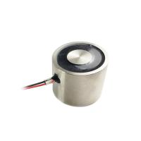 A grande sução 400N 20W mantém o solenoide