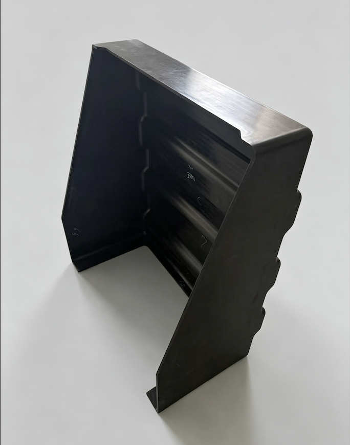 Impact Resistant Truck Battery Box Covers Lightweight Battery Case Cover High Temperature Pressing