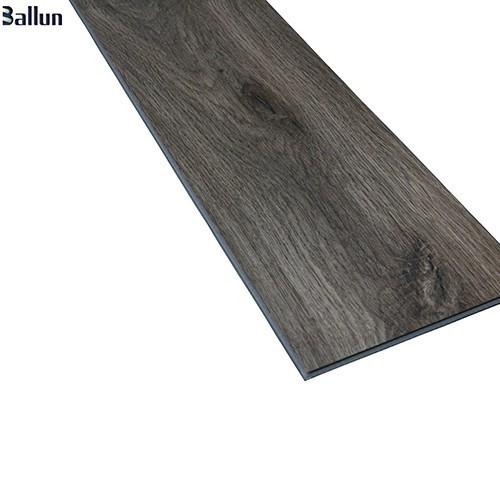 Superfície em relevo de madeira piso de vinil de luxo em estilo de design moderno para edifícios de escritórios