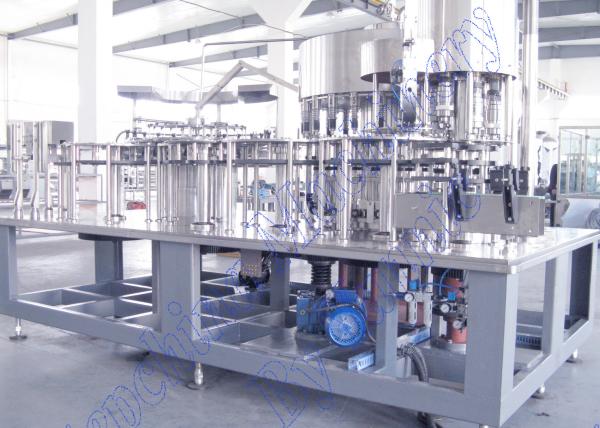 5000B / H 500ml Industrial Bottle Filling Machine 1.5KW Power Touch Screen Operation