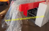 800F petite taille plastique PE film pré-créateur machine, mini économique machine de concassage pour le film plastique, économiser de l'espace.7Moteur de coupe de 0,5 kW
