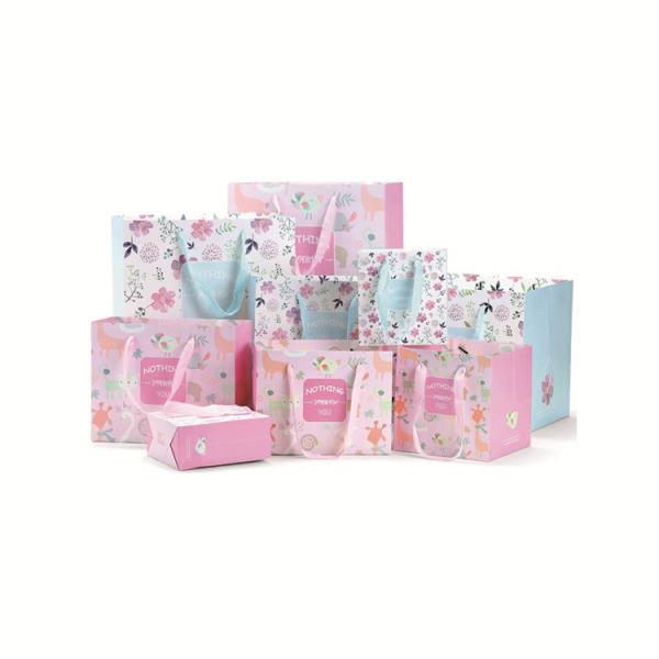 Mini Paper Gift Bags With Handles Nylon Matte Finishing Custom Company Logo
