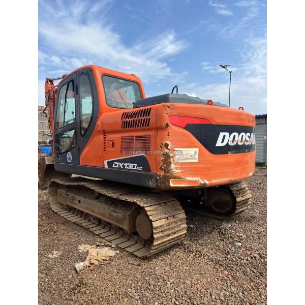 13000 KG excavadora de segunda mano DOOSAN DX130 y adecuada para triturar excavadoras de mano usadas