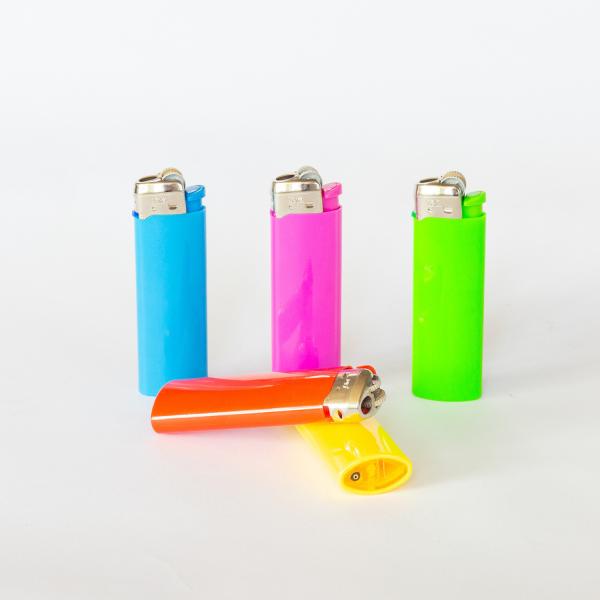 Direct Supply of OEM Flint Bullet Lighter with SGS Certification and OEM Service