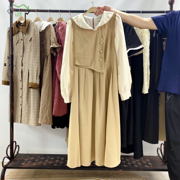 Fashionable Fit Second Hand Winter Dress Used Women's Clothes High Waisted Design