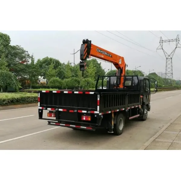 HOWO Crane Truck with Tipper 8 Ton Crane Trucks Mounted