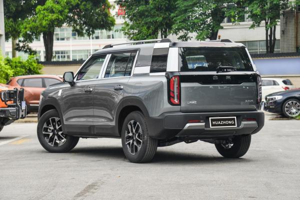 2024 Beijing Bj30 4X4 Big SUV 5 Door 5 Seats Large Vehicle off-Road SUV Gasoline Used Cars with Rear Suspension Multi-link