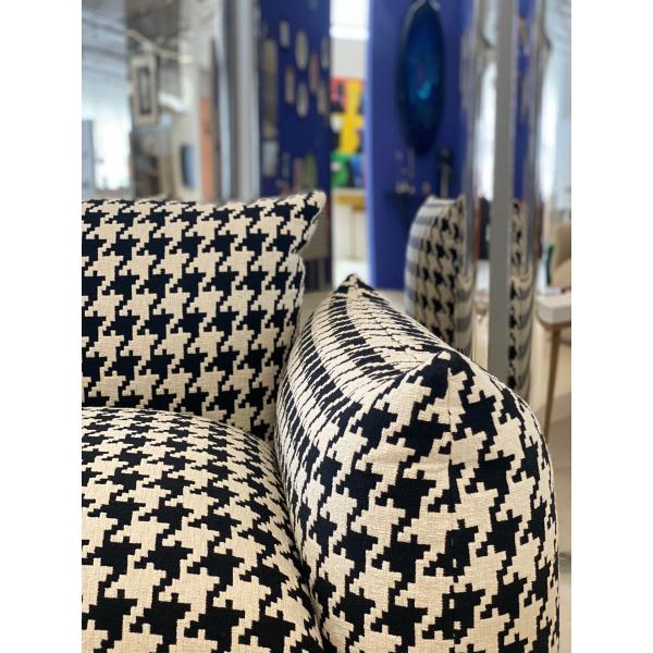 Modern Lattice Hotel Room Sofa Single Light Luxury Solid Wood Sofa