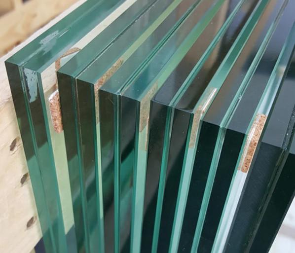 Wholesale Factory Price Polished Edge Clear/Ultra Clear Tempered Laminated Glass