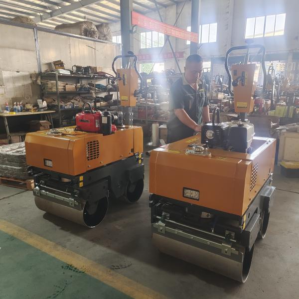 BM80 Caminhar atrás de um único rolo vibratório