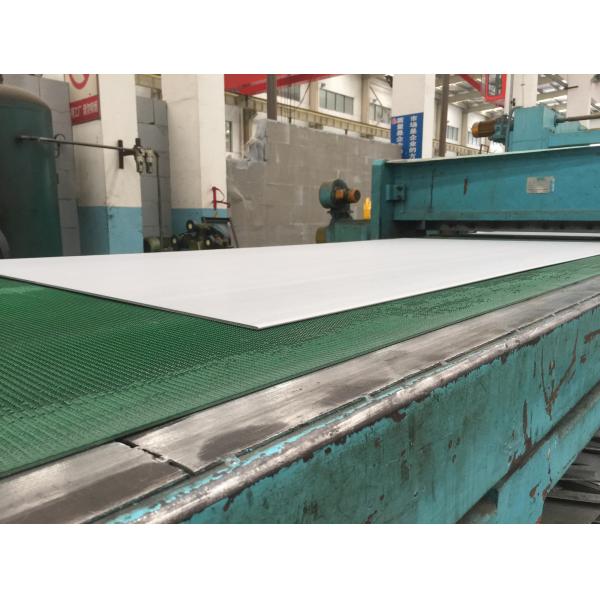 SGCC Hoja de bobina de acero inoxidable AISI 2000 x 6000 mm Placas de acero laminadas en caliente