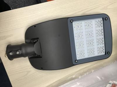 Alumínio 60W 100W 150W 200W Iluminação de rua LED exterior IP65 resistente à água Com certificado CE Usado para rodovia, estrada principal
