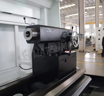 Horizontal Flat Bed CNC Lathe Machine CK61125 1500mm Heavy Duty Lathe Machine
