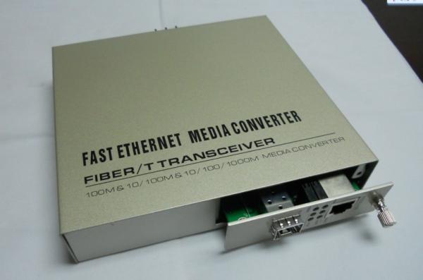 Network SFP Gigabit Fiber Optic Media Converter With LFP Dual Power Supply 220VAC