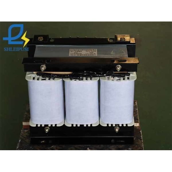3 Phase To 2 Phase Voltage Transformer 380V To 220V Step down voltage transformer
