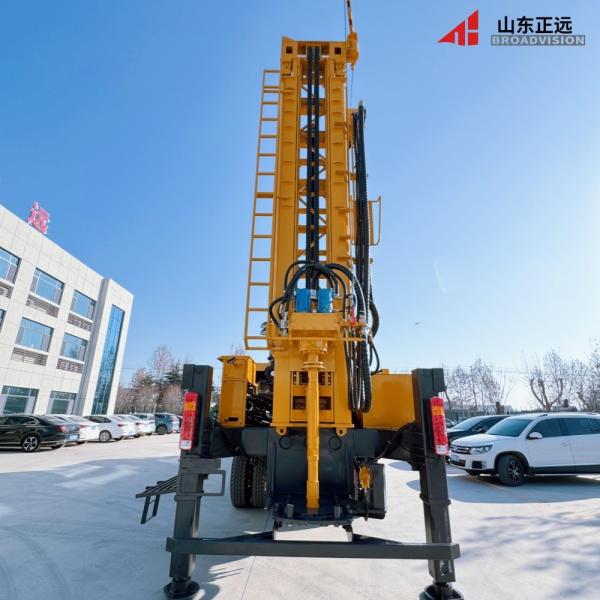 Diesel Engine Truck Mounted Drilling Rig 450mm Diameter Water Well Drilling Machine