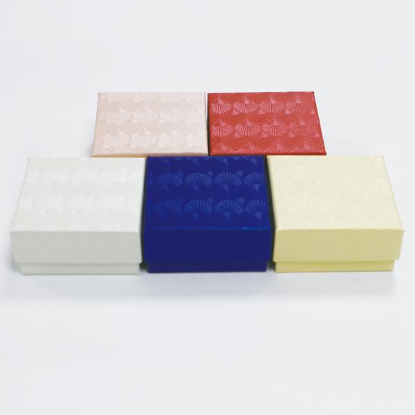 SGS ISO Velvet 8*8*7cm Luxury Jewelry Packaging Boxes