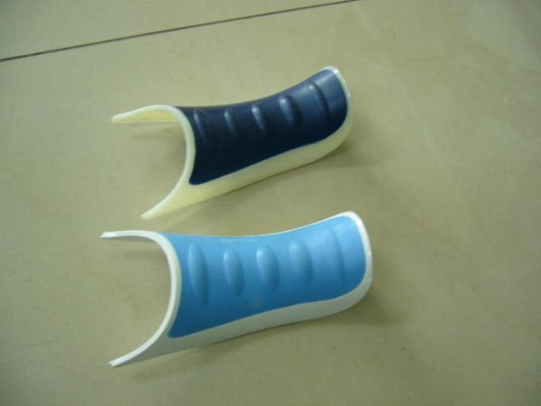Plastic Handle Two Shot Injection Molding , Plastic Injection Moulded Components 2 Color