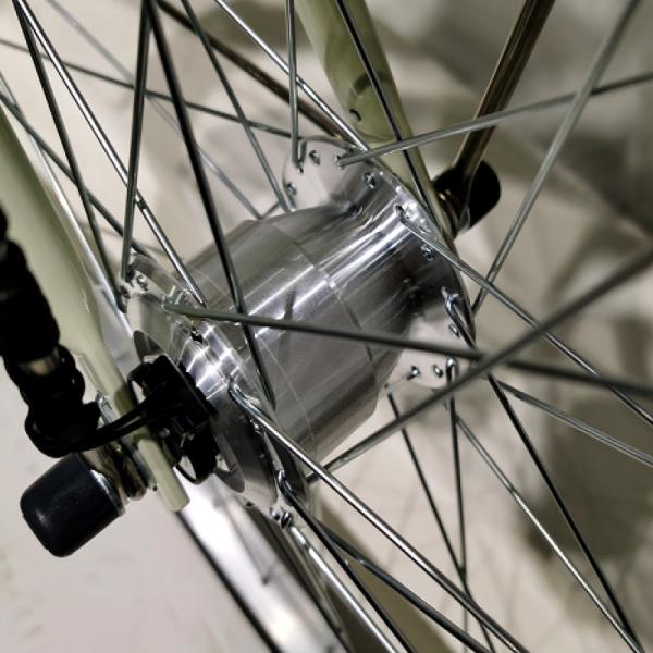 Красный / чернила Синий / Серебряный Алюминиевый Сплав Женский Велосипед 24/26 дюймов