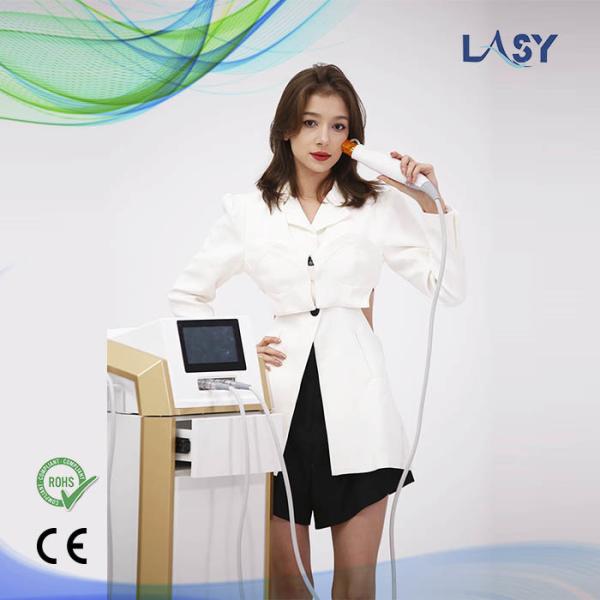 Gold 2 In 1 Microneedle Fractional RF Machine Deep Wrinkles Removal