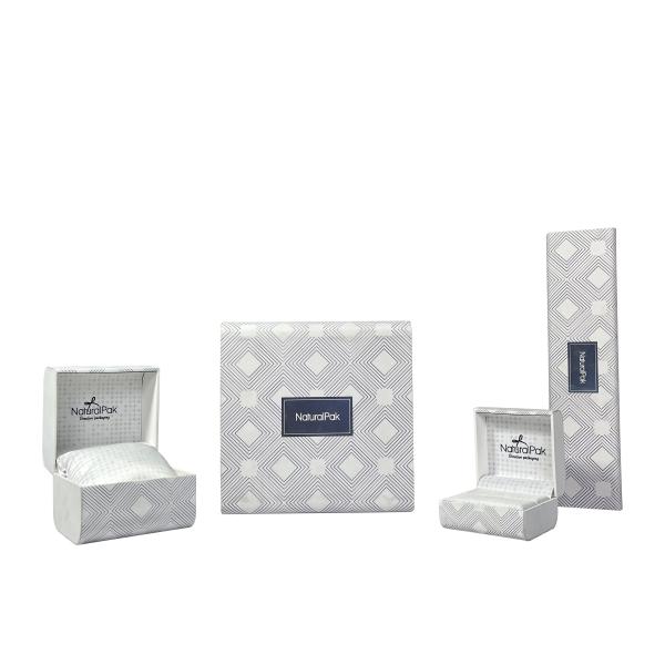 Classy Luxury Jewelry Packaging Boxes Gorgeous Bracelet Gift Box With Pillow