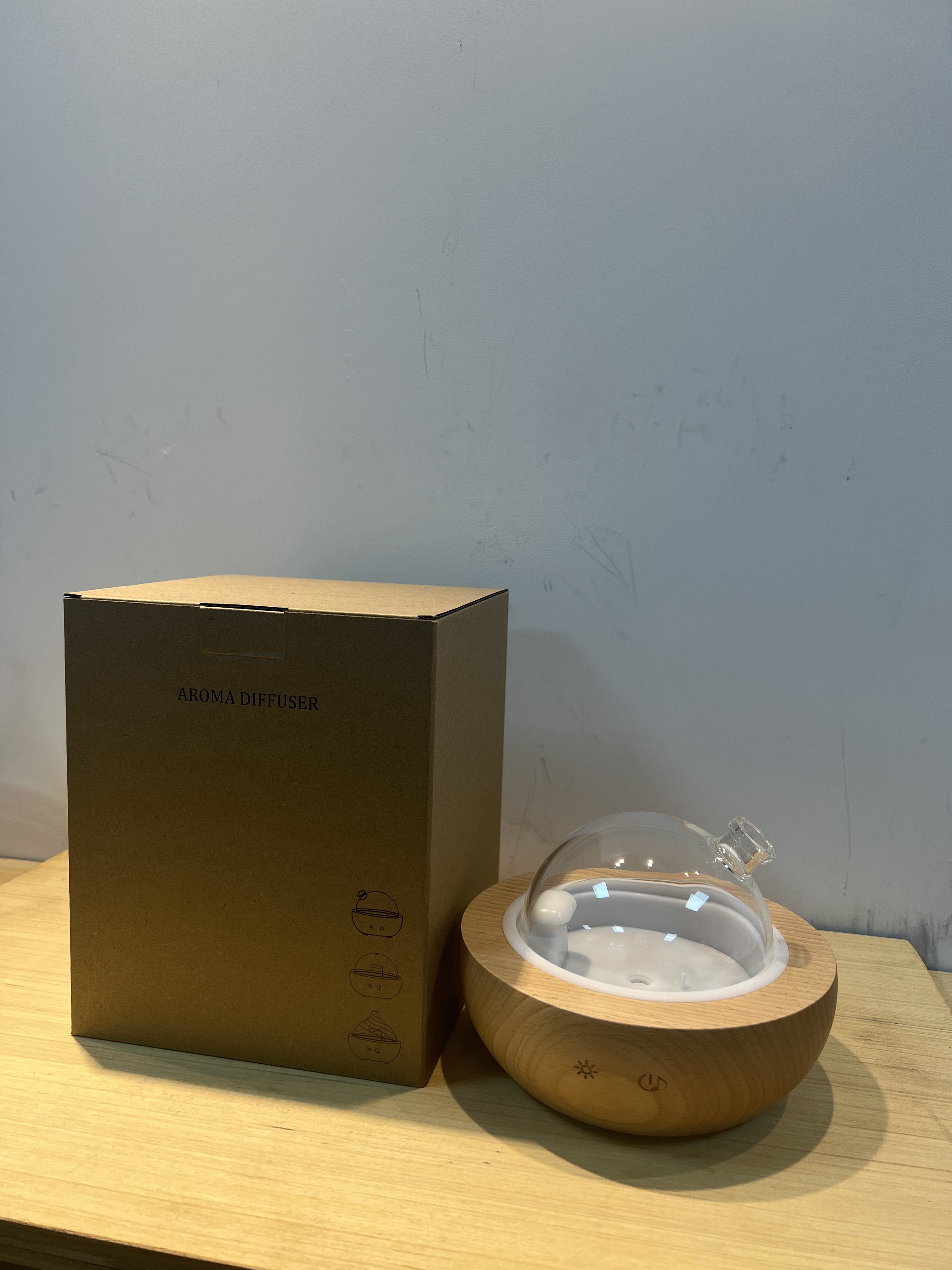 7-Color RGB Light Bluetooth Music Low Noise Ultrasonic Aroma Diffuser Essential Oil Diffuser
